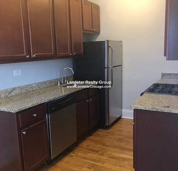 1303 Elmwood Ave #207 — Photo 2
