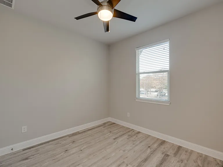 5701 Cougar Dr #A — Photo 18