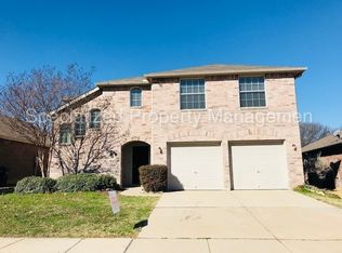 14009 Lost Spurs Rd, Roanoke, TX 76262