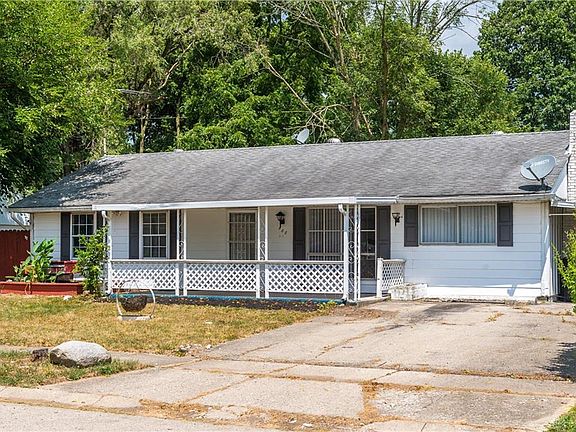 2nd image of 888 Narcissus Dr