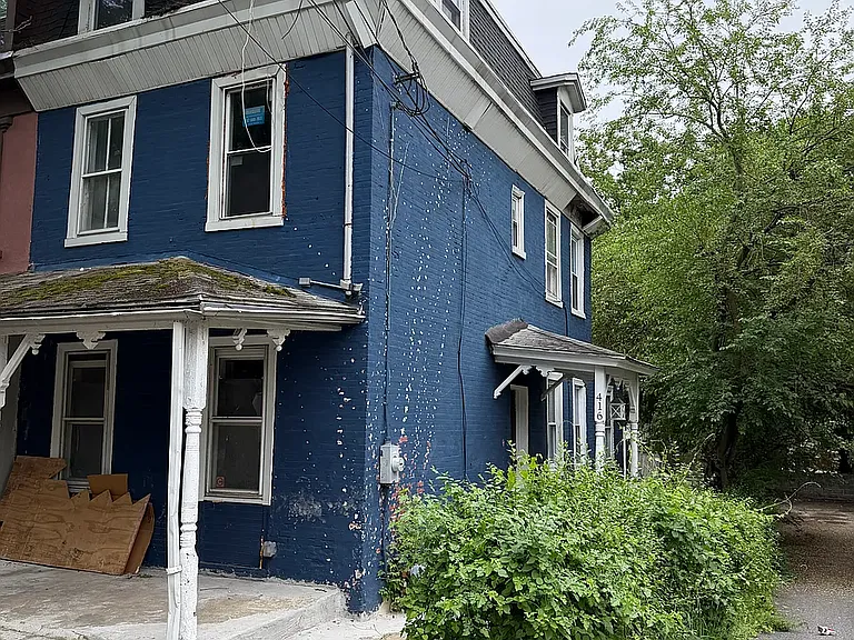 416 Franklin St — Photo 3