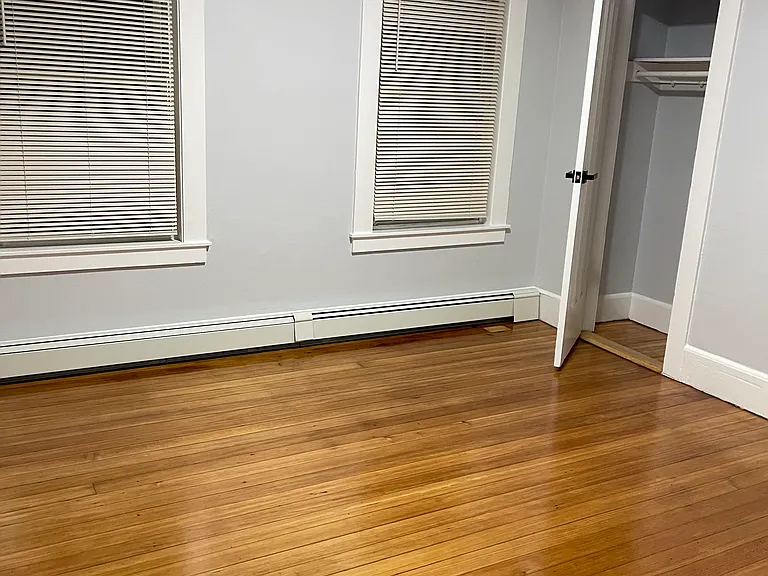 21 Whiting St #4 — Photo 3