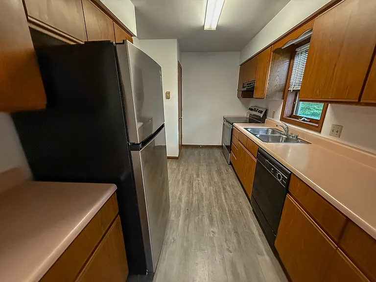 653 Galena Ct — Photo 3