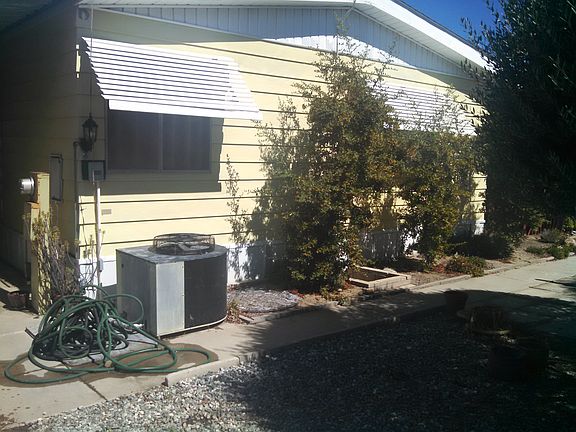 3rd image of 43731 Payne Ave