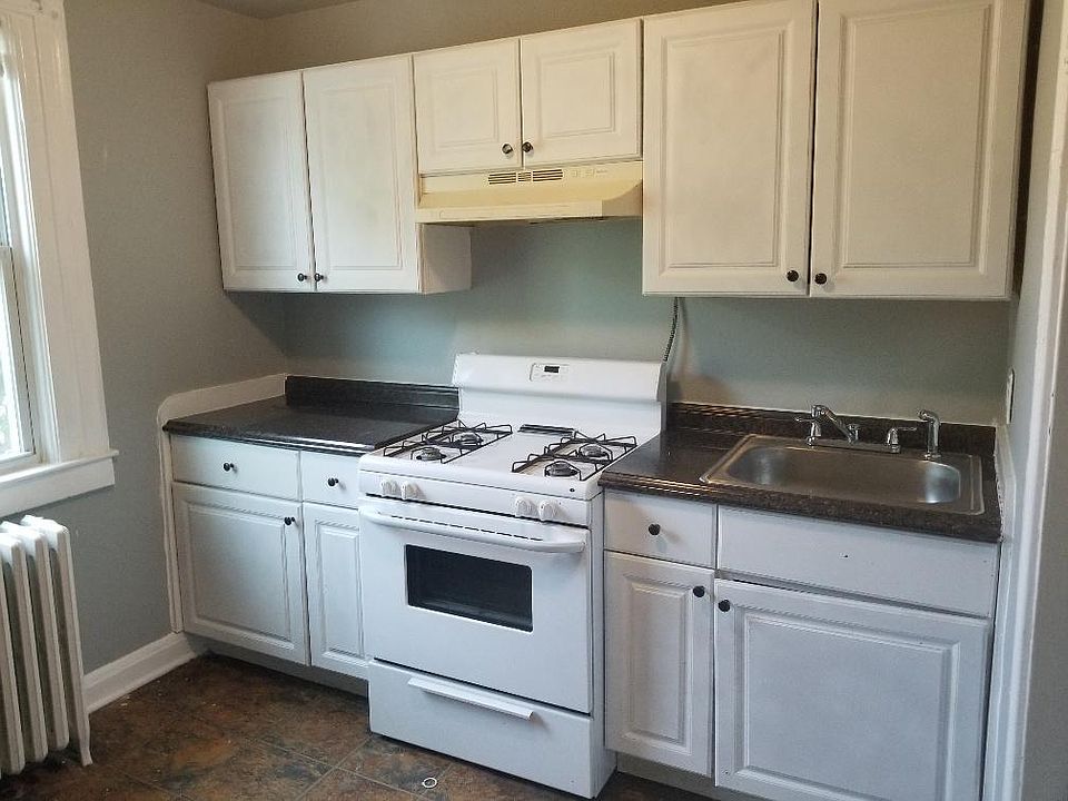 2610 Kirk Ave 2nd Fl