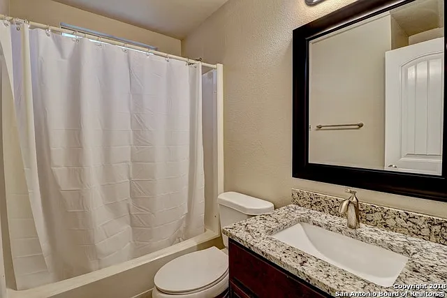 7731 Pipers Hl — Photo 21