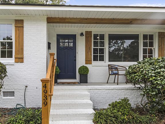 2nd image of 4939 Ashby Ave