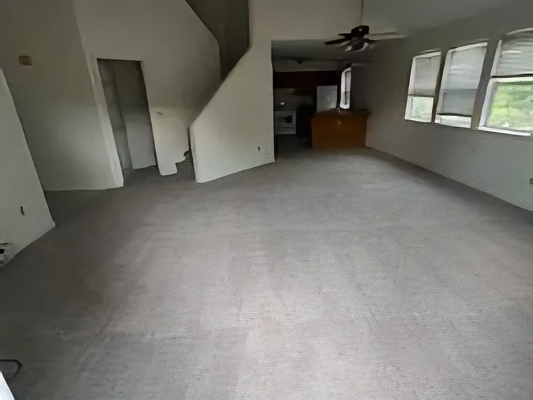 2045 Rolling Meadows Ln — Photo 9