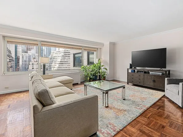 303 E 57th St APT 11F, New York, NY 10022