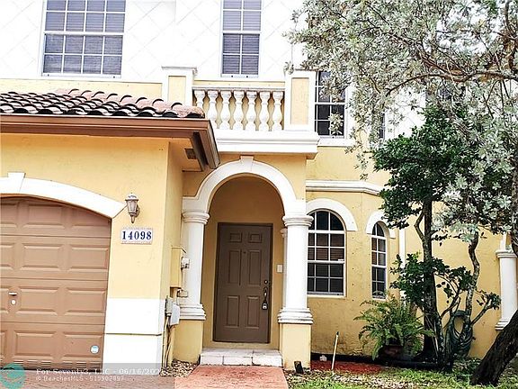4th image of 14098 SW 51st Ct #14098