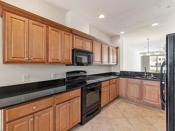 4th image of 14524 Abaco Lakes DR #104
