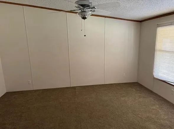 545 S Apricot Ave — Photo 7