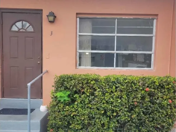 731 Curtiss Pkwy APT 3, Miami, FL 33166