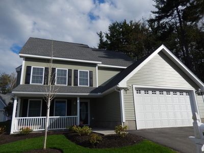 51 Hollow Ridge Dr, Nashua, NH, 03062