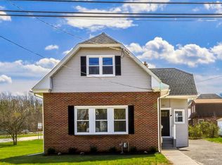 110 Washington Ave, Williamstown, NJ 08094