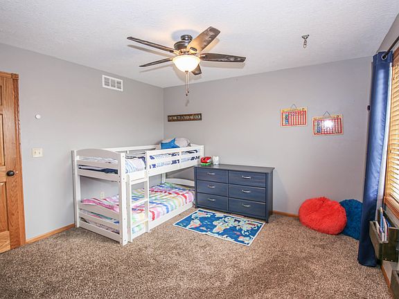 4th image of 1407 NW 25th St