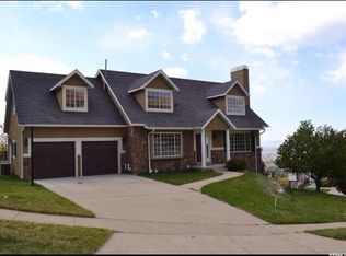 72 S Viewcrest Cir, Bountiful, UT 84010