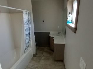 400 N 3rd Ave #2, Rockaway Beach, OR