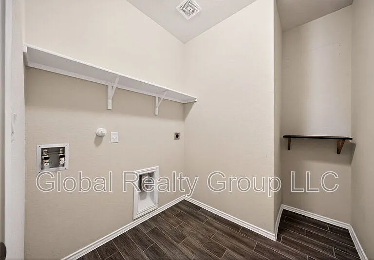 8927 Green Grant — Photo 24