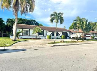 6620 SW 6th St, Margate, FL 33068