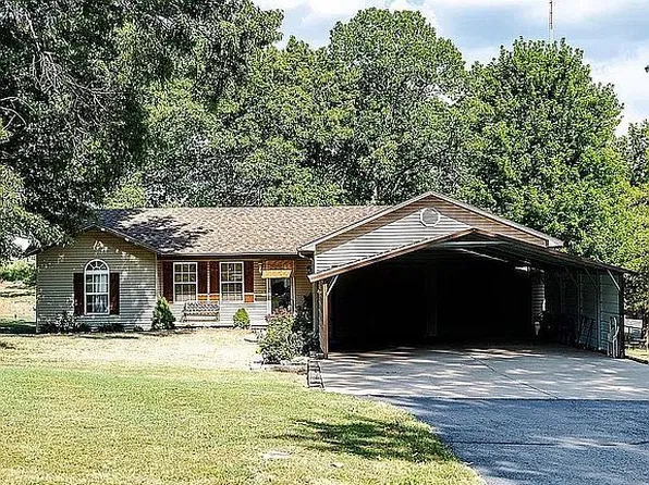 11563 Farm Road 2192, Cassville, MO 65625