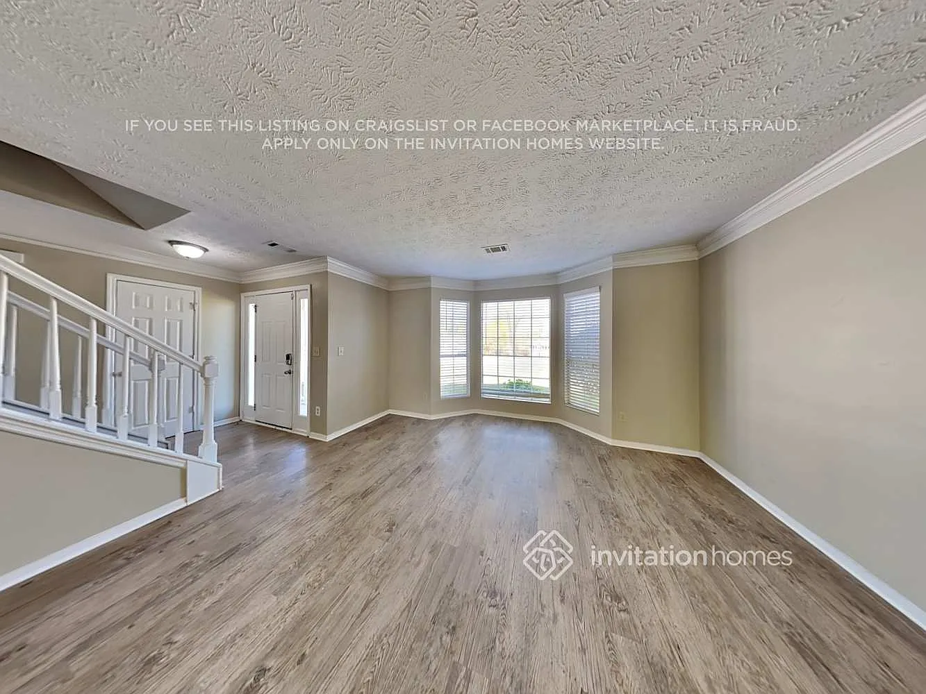 1600 Kennons Hill Ct Stone Mountain, GA 30088 — Photo 4