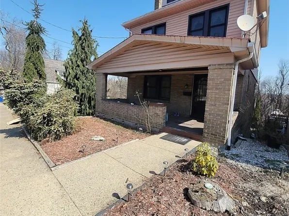 2215 Palm Beach Ave, Pittsburgh, PA 15216