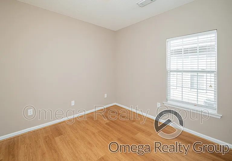 9717 Full Moon Cir — Photo 33