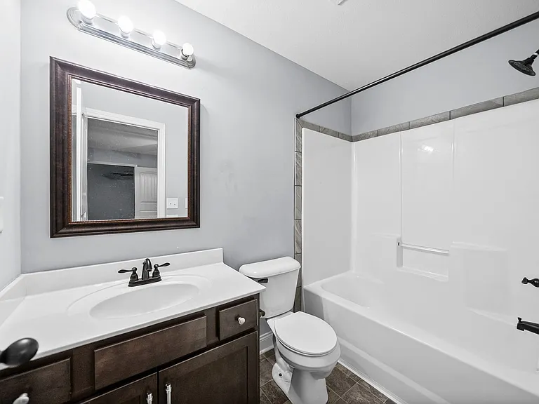 771 Banister Dr — Photo 32