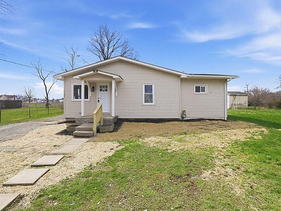 4th image of 1127 Rumsey Rd