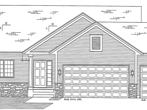 1107 Olivia St SE, New Prague, MN 56071