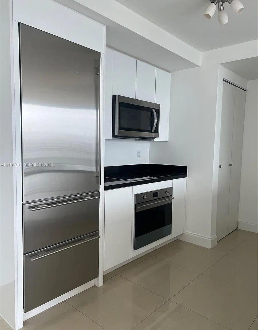 Mint Condo — Photo 4