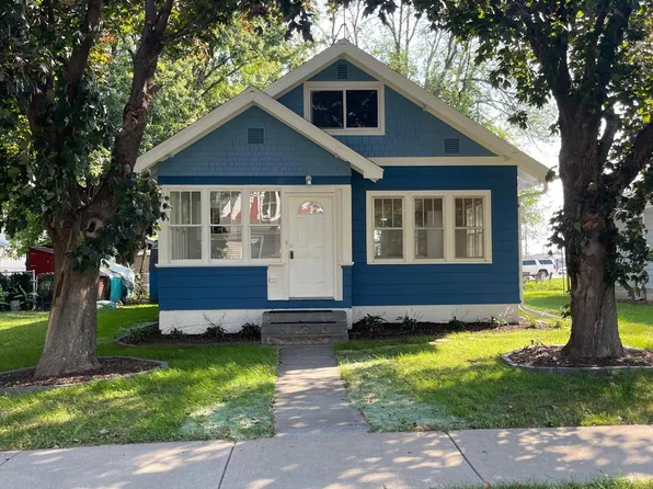 308 N 3rd St, Goodhue, MN 55027