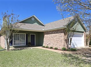 598 Acorn Ln, Brandon, MS 39047