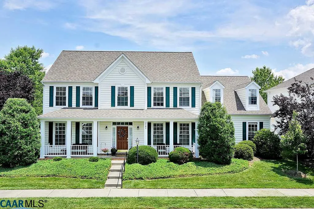 2040 Leyland Dr photo 1