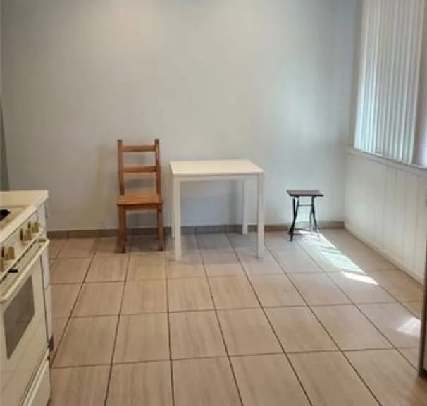 312 E Dryden St #3 — Photo 5