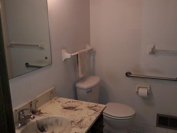 5th image of 13721 Portland Ave