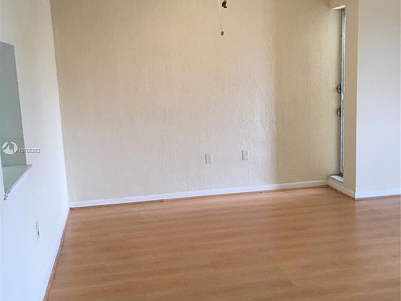 5th image of 9159 SW 77th Ave APT 411