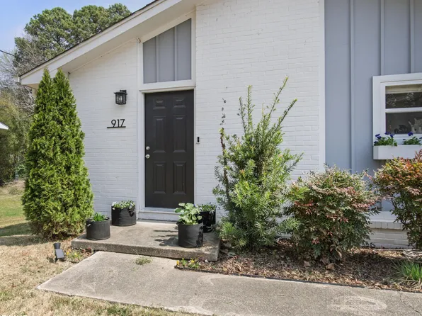 917 Carlisle St, Raleigh, NC 27610