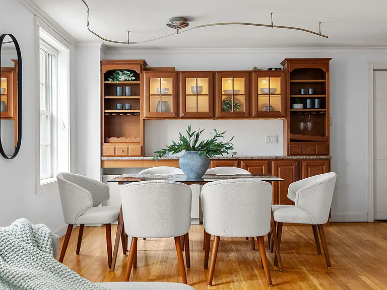 17 Bowdoin St #4AB — Photo 8