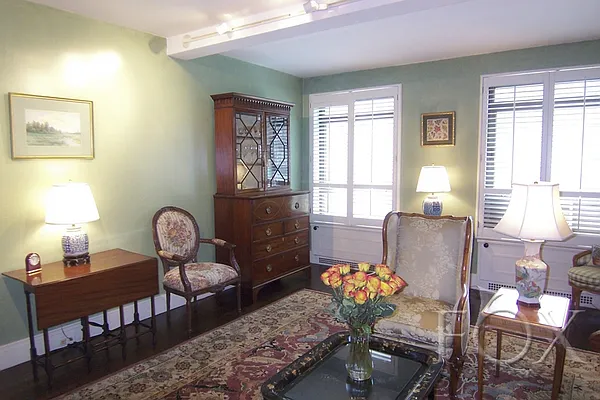 Sold by Fox Residential Group | media 25