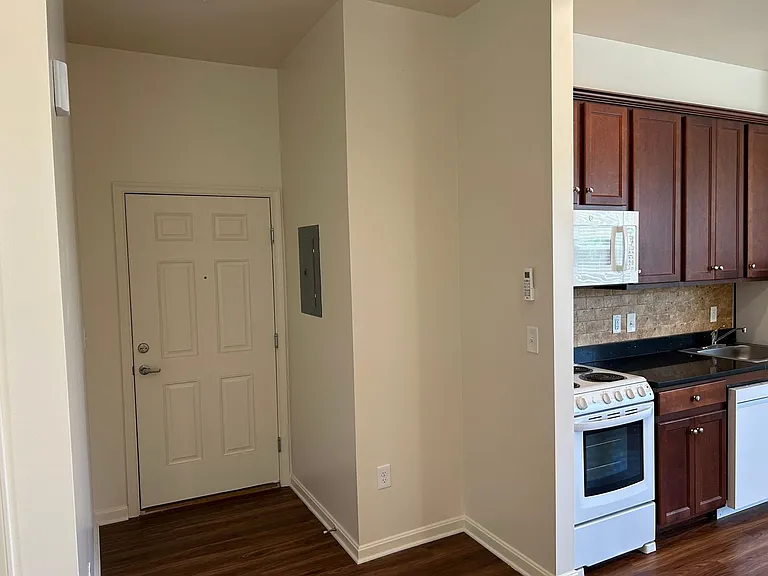 1601 6th St NW — Photo 14