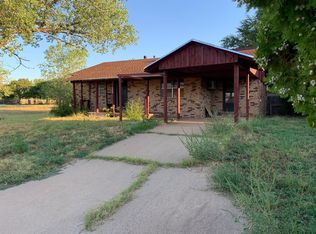 1909 Hunt Ave, Clinton, OK 73601