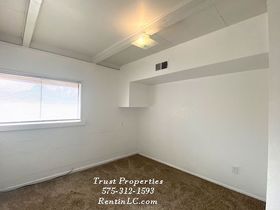 3rd image of 920 Texas Ave Unit 2