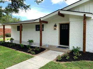11621 Sonnet Dr, Dallas, TX 75229