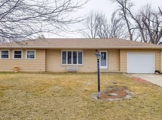 301 E 5th St, Huxley, IA 50124