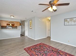 5809 Spring Meadow Rd #B, Austin, TX 78744