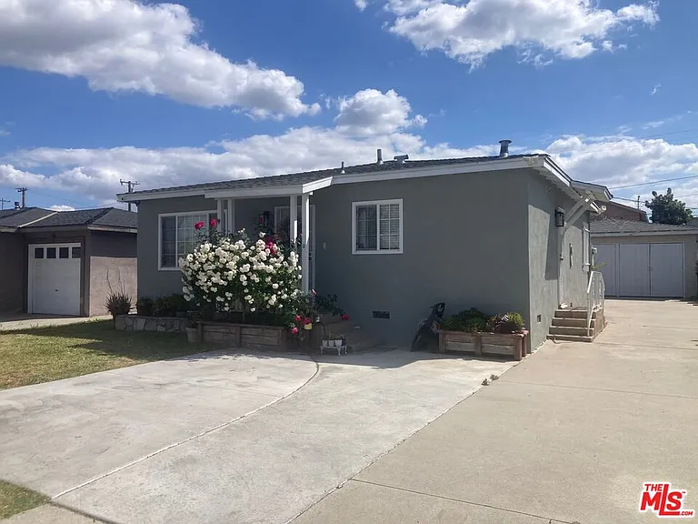 15134 Poplar Ave — Photo 7