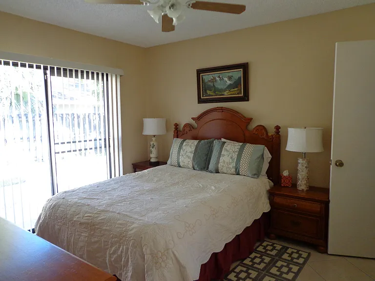 1168 Amaryllis Ct — Photo 10