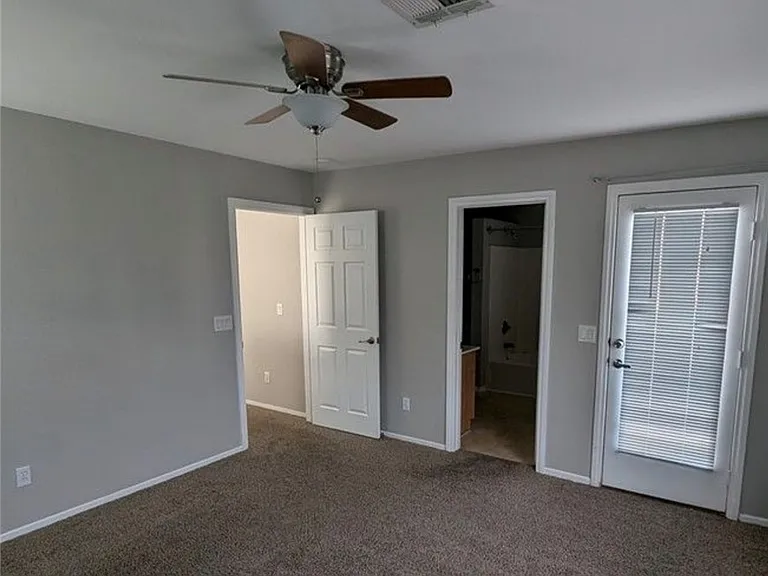 10413 Coyote Cub Ave — Photo 7